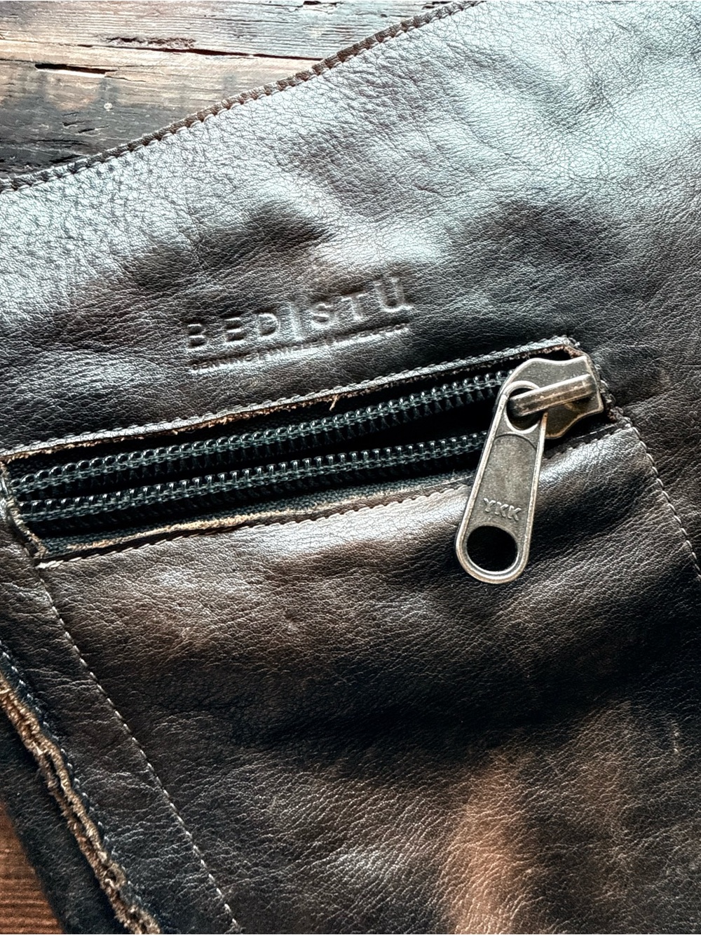 Bed Stu Leather Crossbody Messenger Bag  Black - Picture 7 of 7